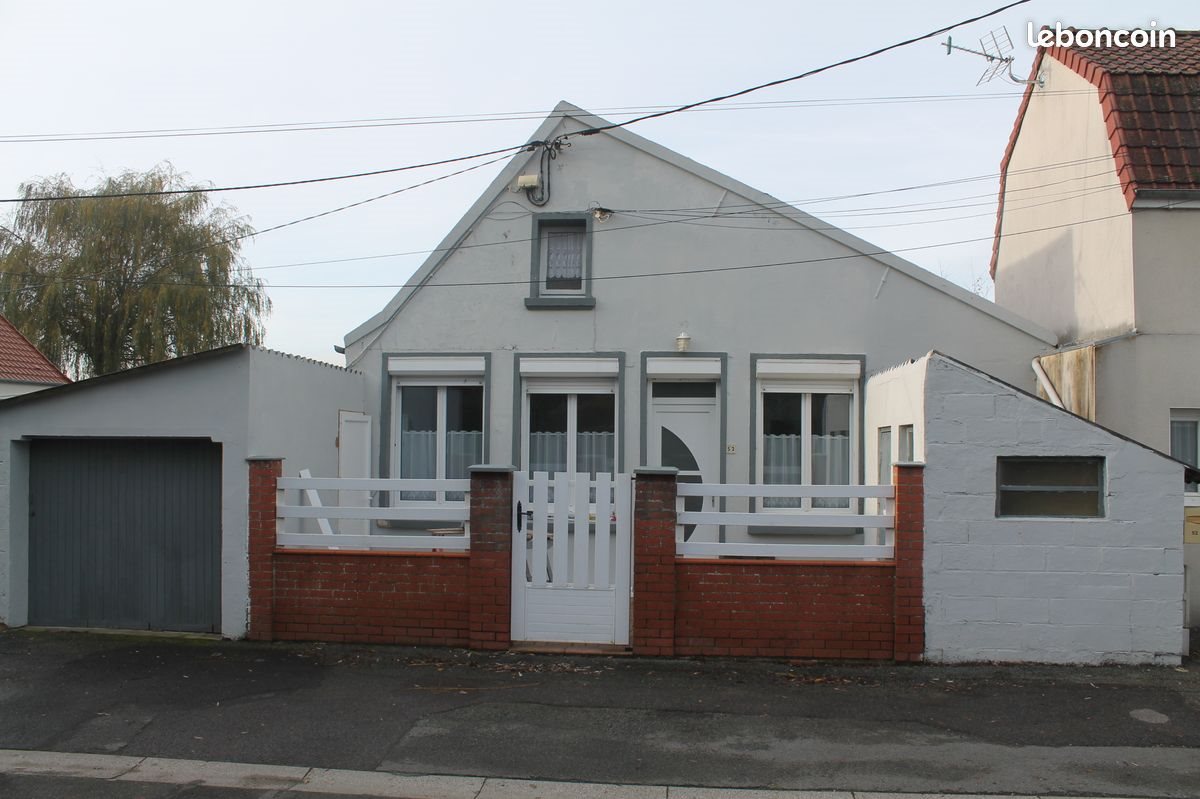 Maison à louer, 80m², Allouagne