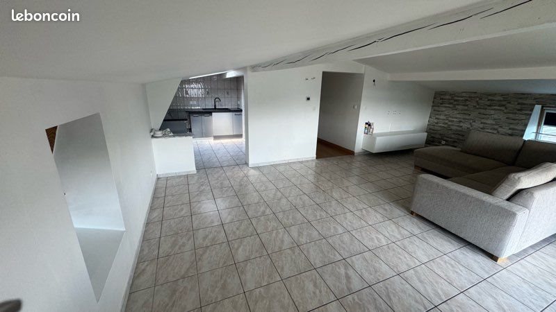 Appartement à louer, 65m², Uckange