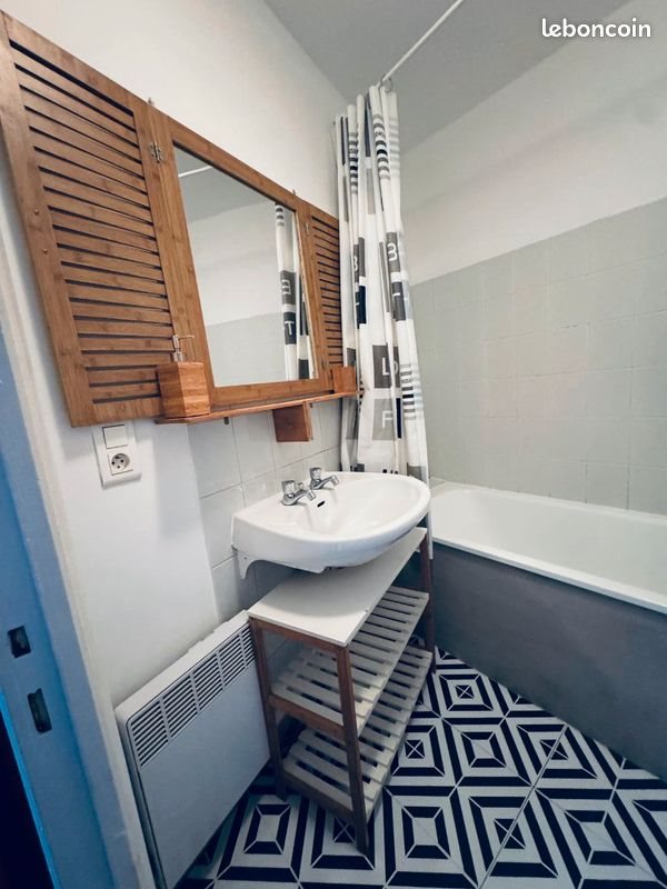 Appartement à louer, 25m², Aigues-Vives