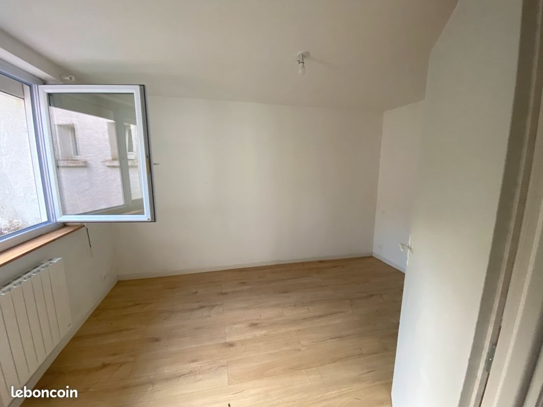 Maison à louer, 70m², Berneuil