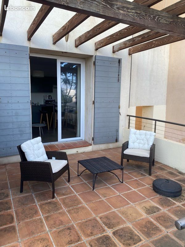 Appartement à louer, 28m², Marseille 8ème
