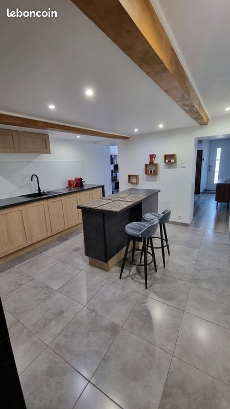 Maison à vendre, 120m², La Destrousse