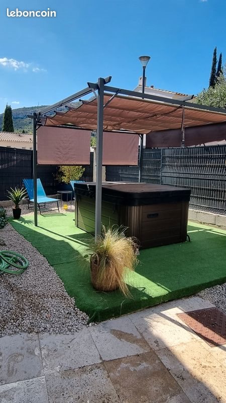 Maison à vendre, 120m², La Destrousse