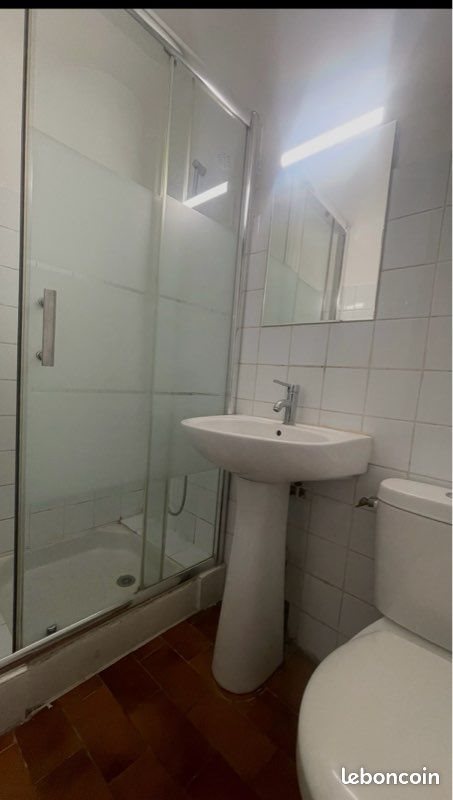 Appartement à louer, 20m², Nîmes