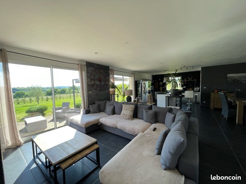 Maison à vendre, 130m², Monplaisant