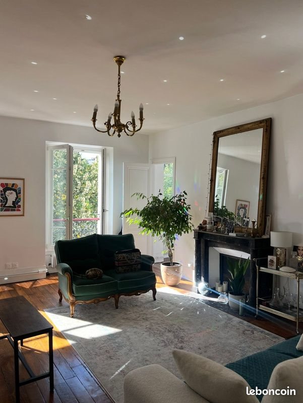 Appartement à louer, 65m², Paris 18ème