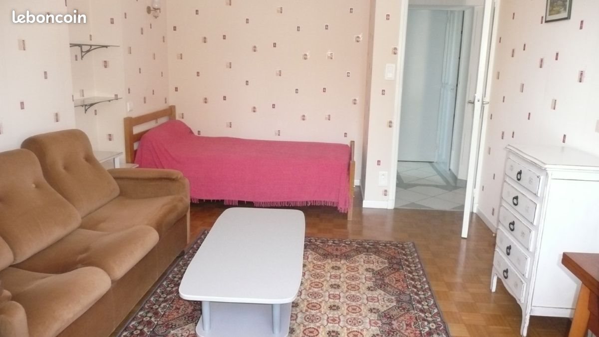 Appartement à louer, 33m², Bizanos