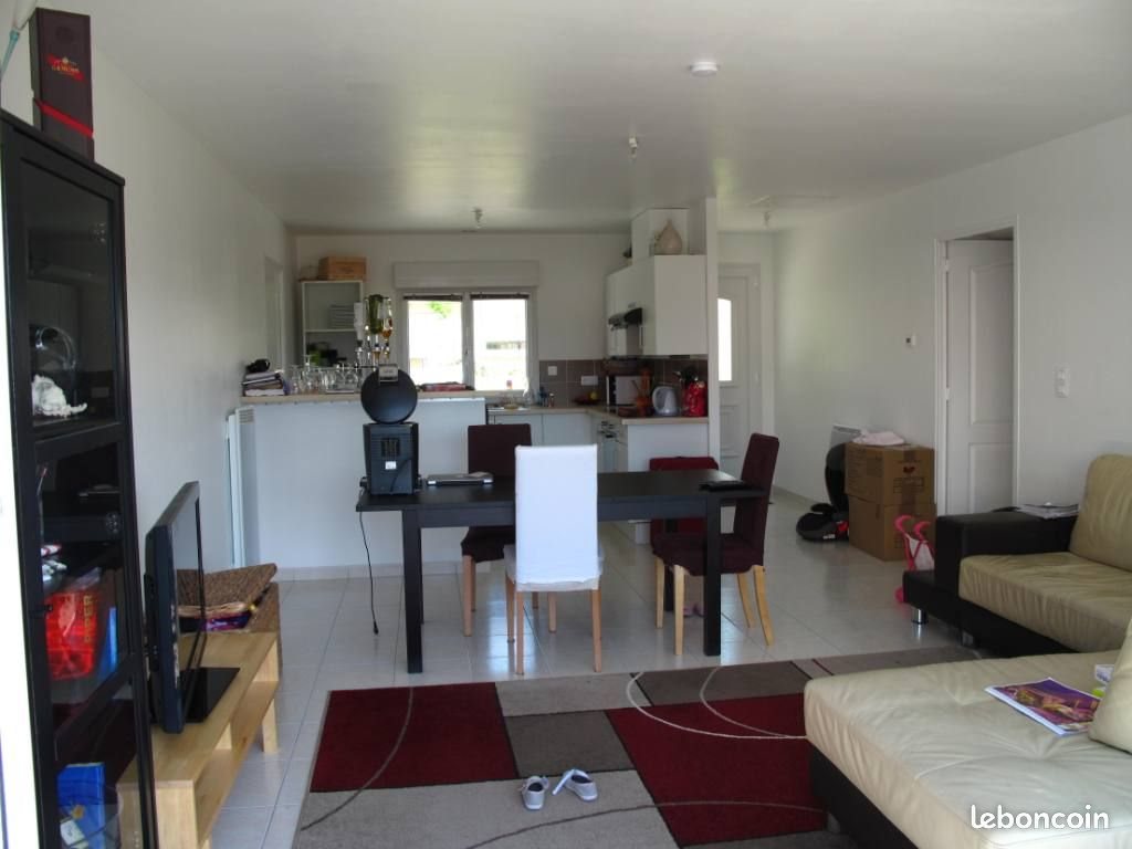 Maison à louer, 90m², Brains