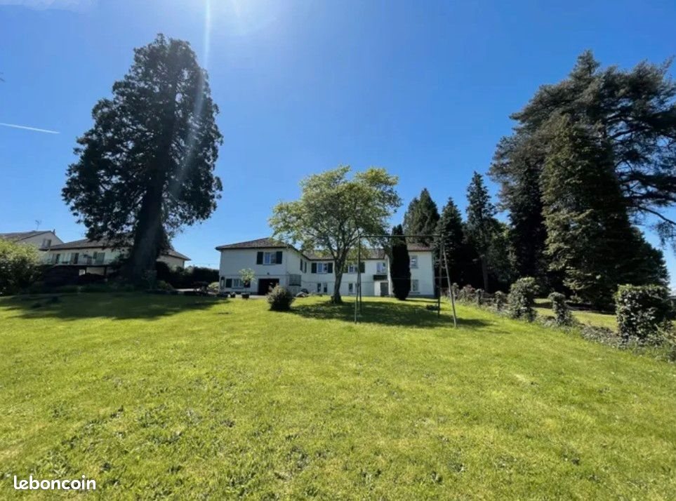 Maison à vendre, 317m², Bourganeuf