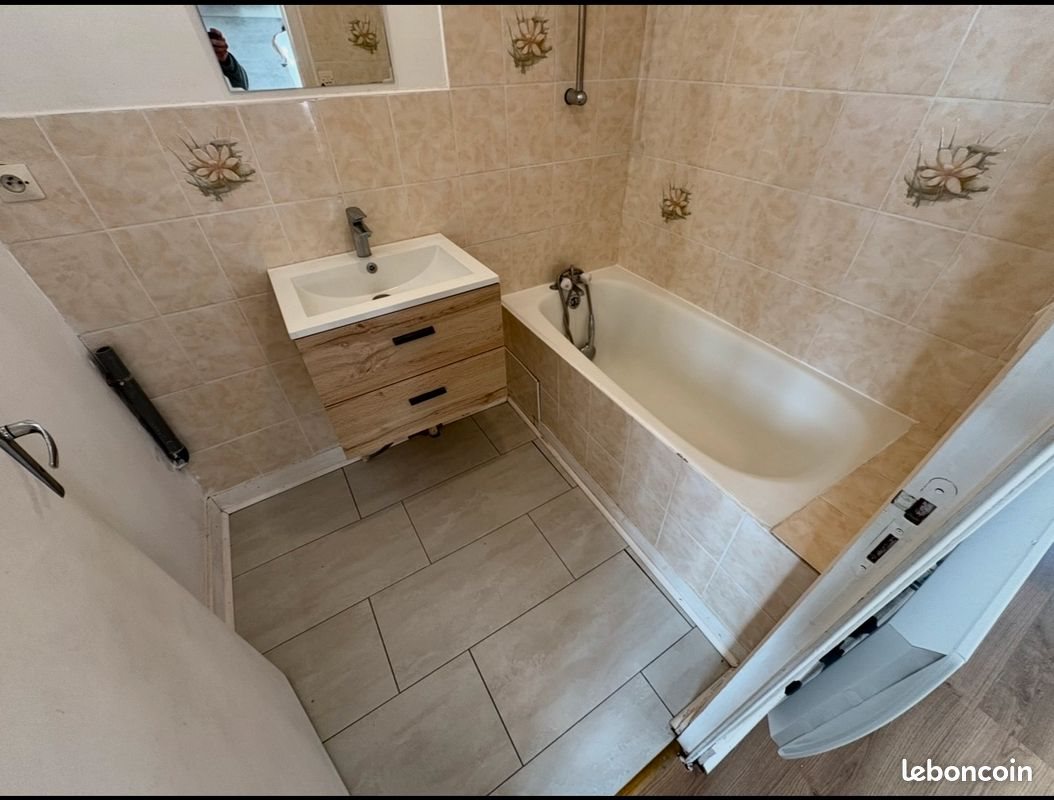 Appartement à louer, 50m², Guérigny