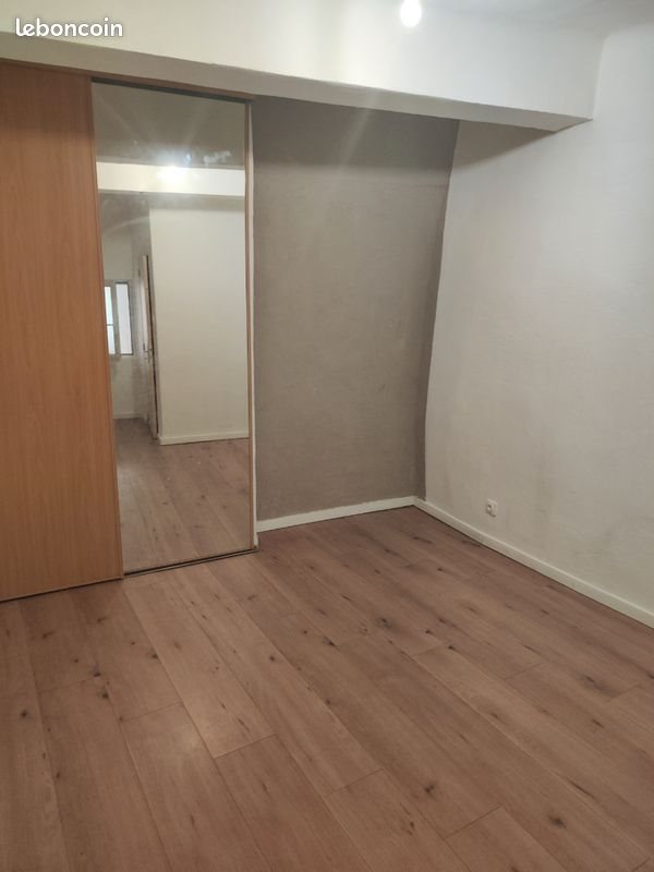 Appartement à louer, 50m², Varages