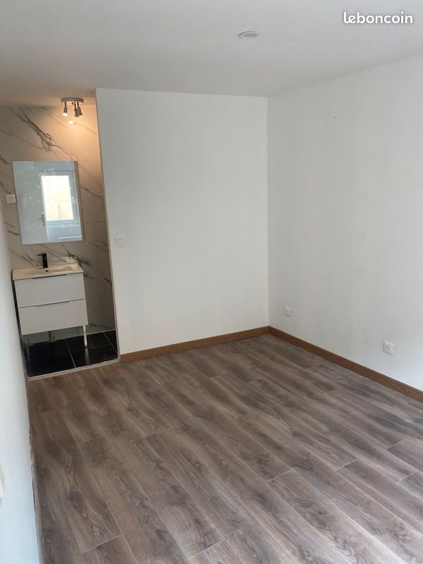 Appartement à louer, 28m², La Madeleine