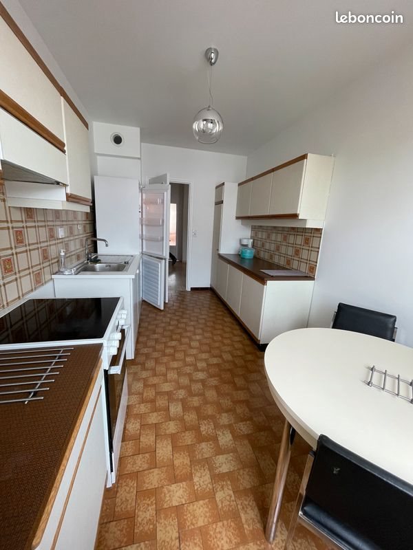 Appartement à louer, 77m², Saint-Etienne