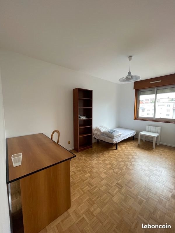 Appartement à louer, 77m², Saint-Etienne