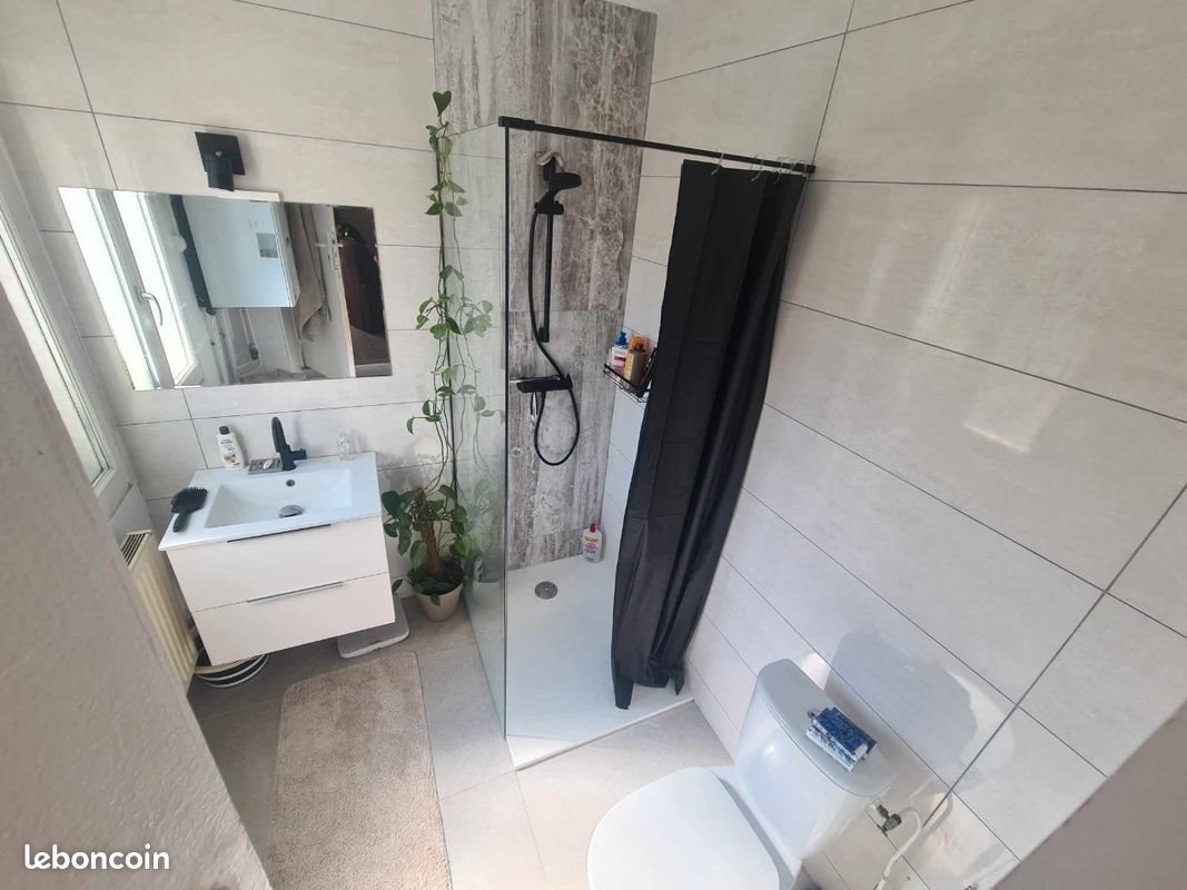 Appartement à louer, 64m², Lure