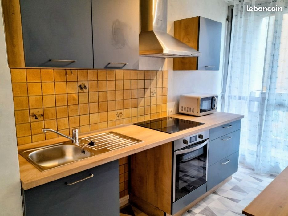 Appartement à louer, 44m², Saint-Etienne