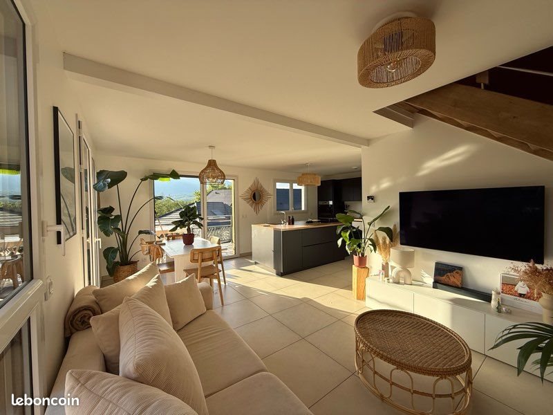 Appartement à vendre, 76m², Groisy