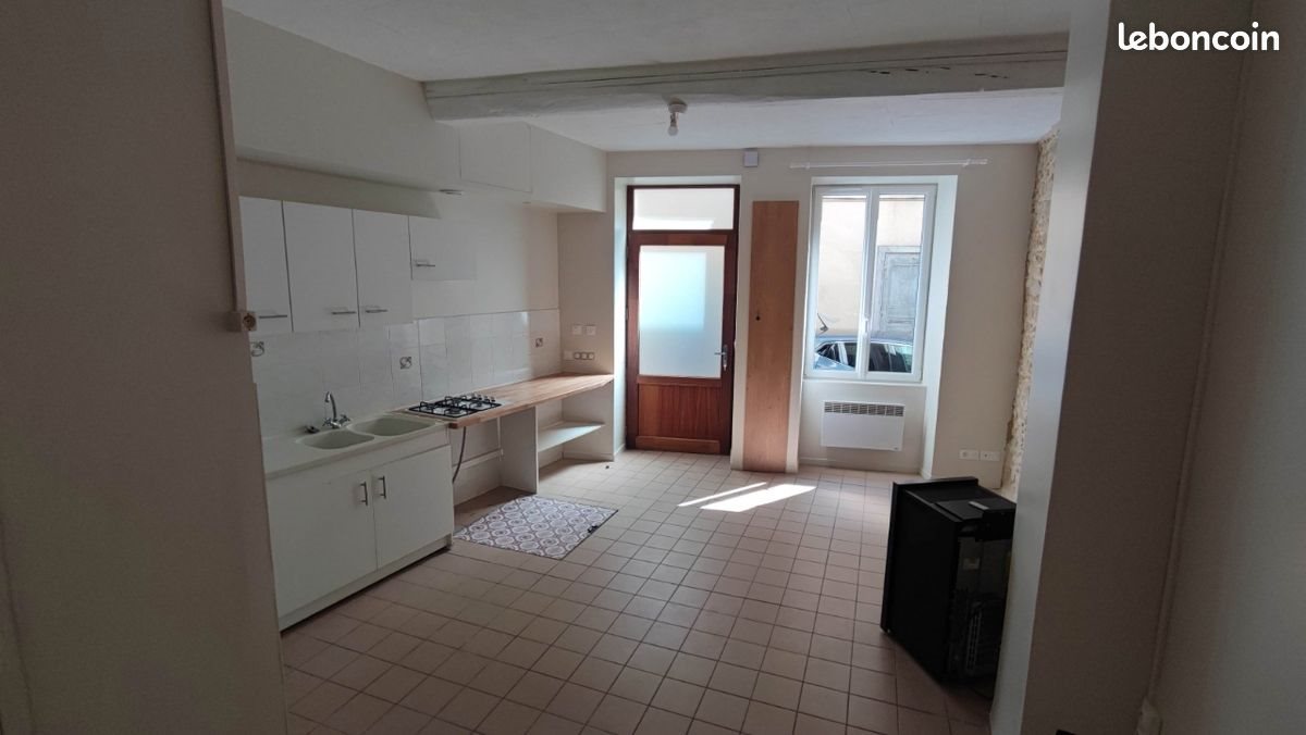 Maison à louer, 75m², Saint-Donat-sur-l'Herbasse