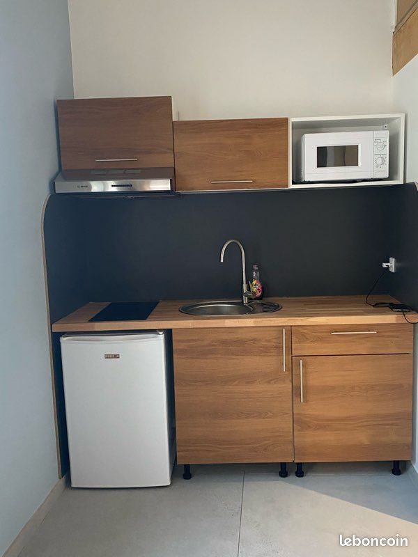 Appartement à louer, 28m², Nîmes