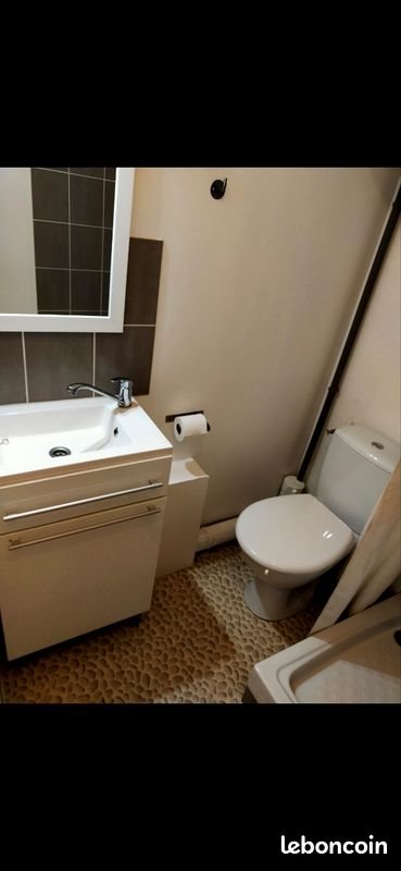 Appartement à louer, 18m², Saint-Etienne