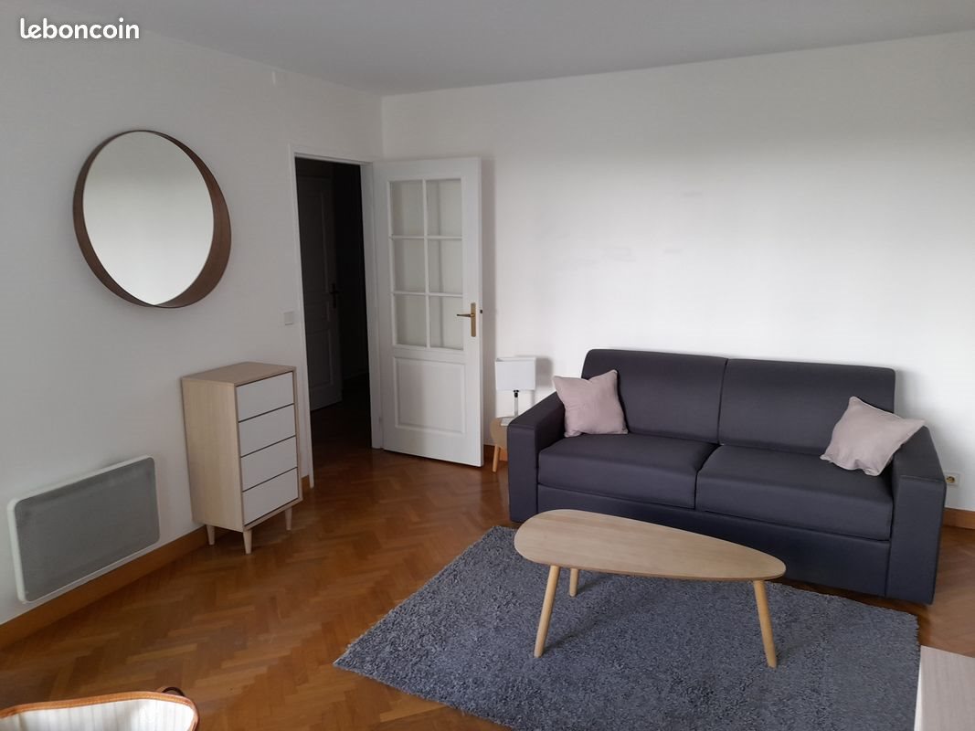Appartement à louer, 35m², Garches