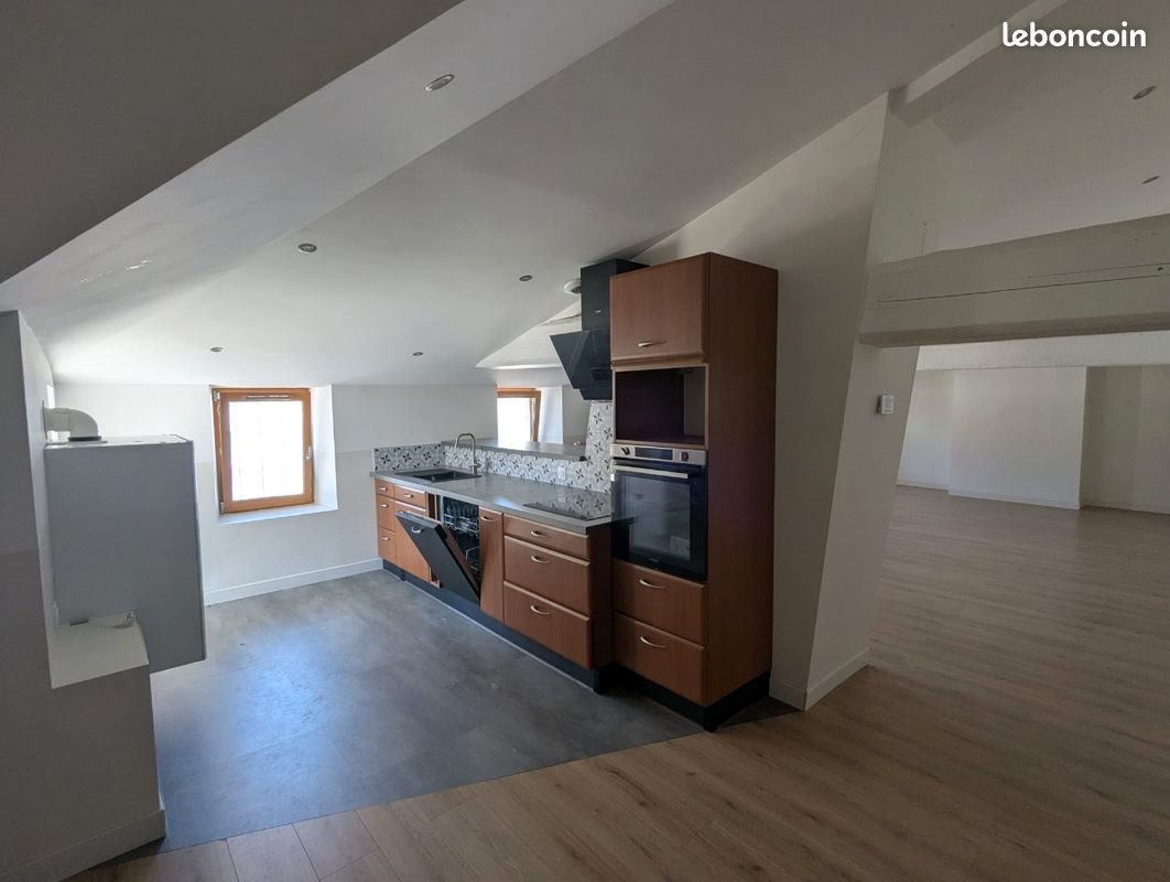 Appartement à louer, 100m², Saint-Dizier