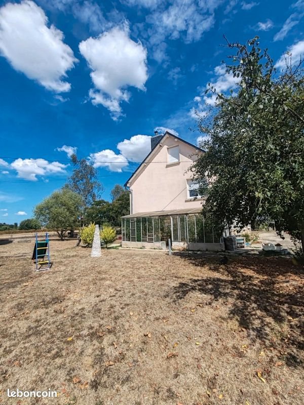 Maison à vendre, 101m², Bobital