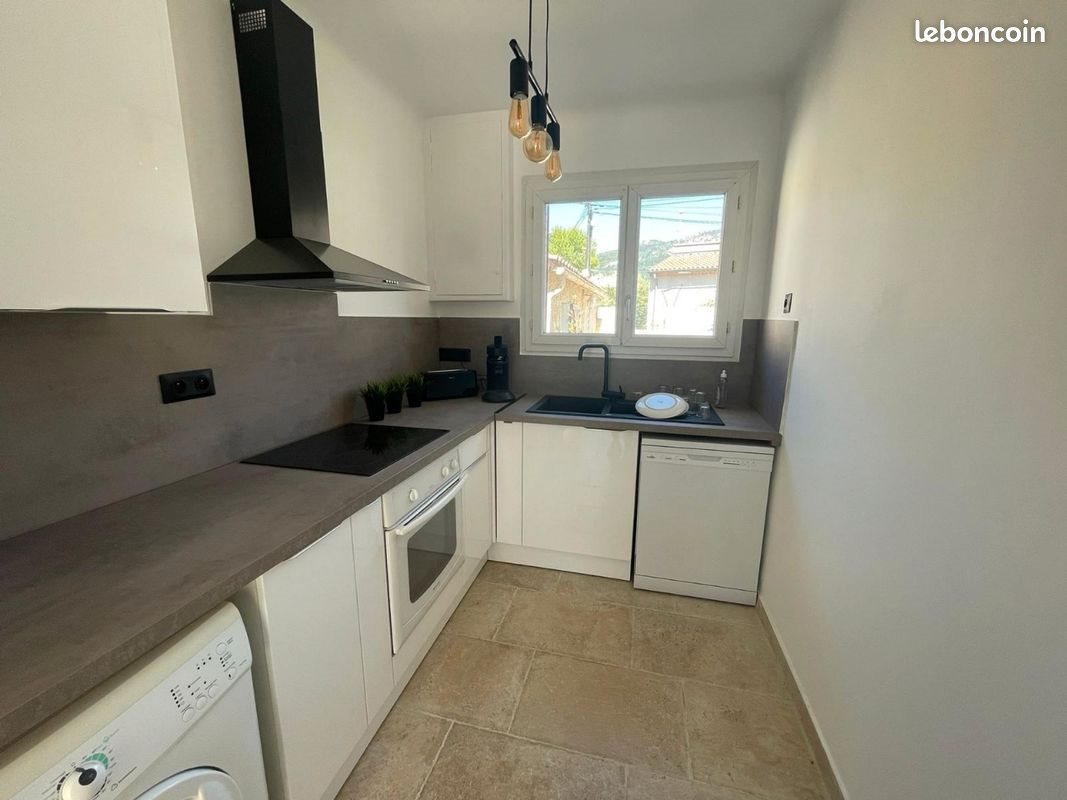 Maison à louer, 100m², La Crau
