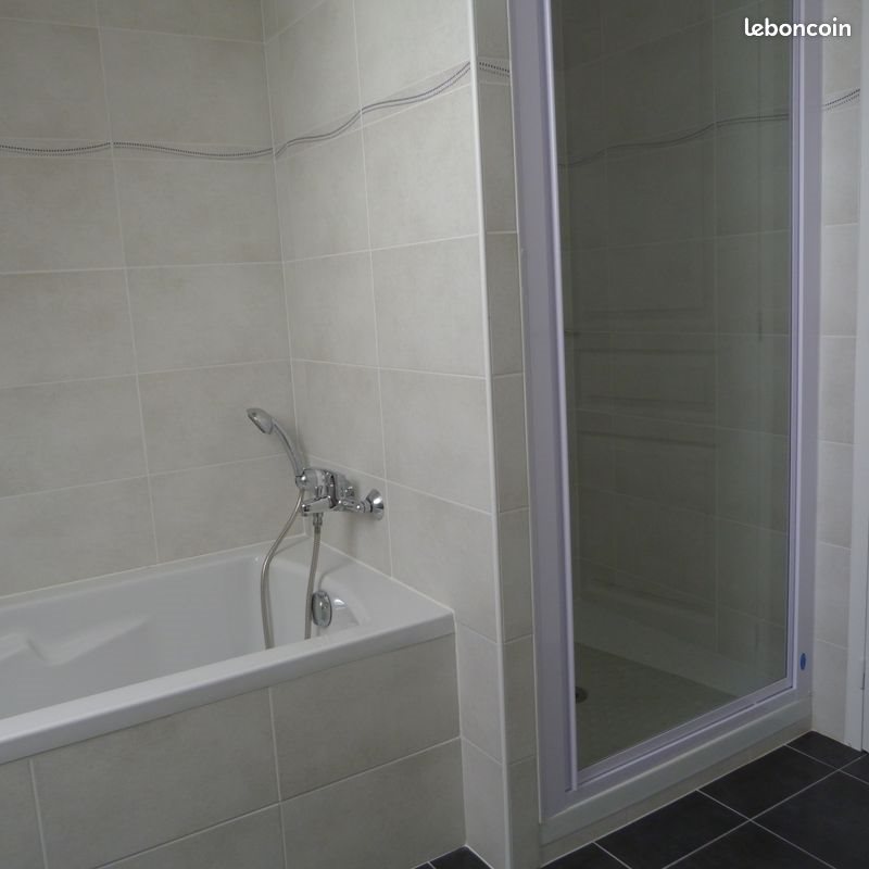 Maison à louer, 135m², Elven