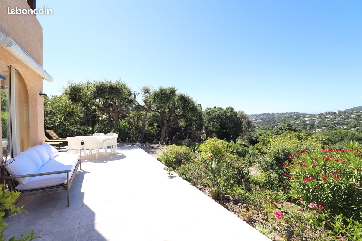 Appartement à louer, 49m², Cavalaire-sur-Mer