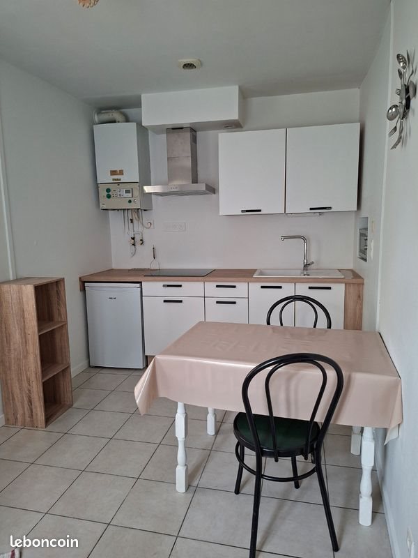 Appartement à louer, 29m², Cahors