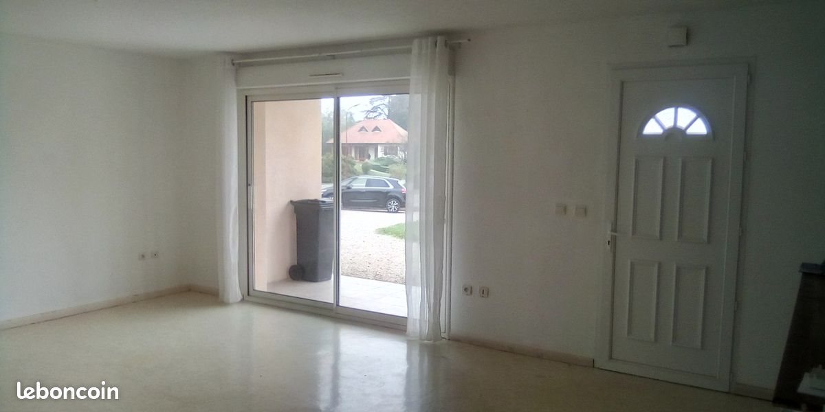 Appartement à louer, 90m², Montpont-en-Bresse