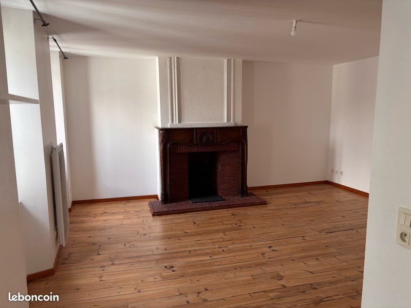 Appartement à louer, 77m², Lannemezan