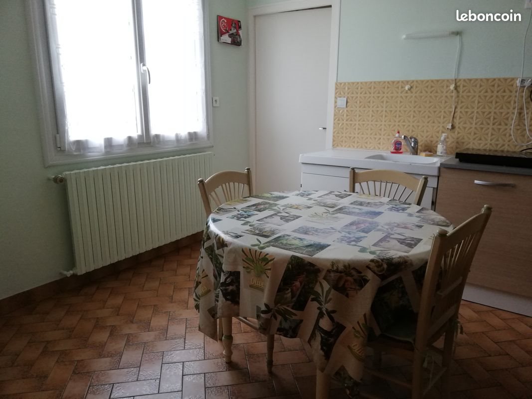 Maison à louer, 69m², Bressuire