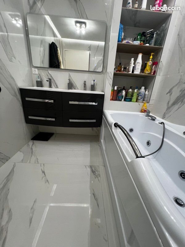 Appartement à vendre, 70m², Lormont