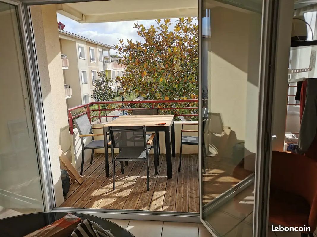 Appartement à louer, 45m², Talence