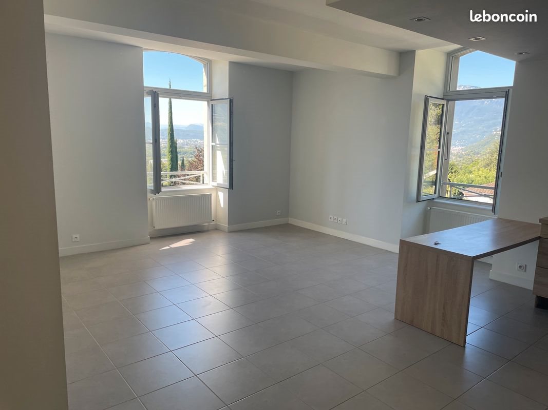 Appartement à louer, 75m², Meylan