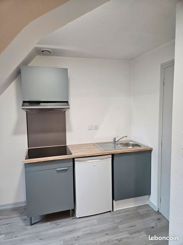 Appartement à louer, 13m², Gourdon