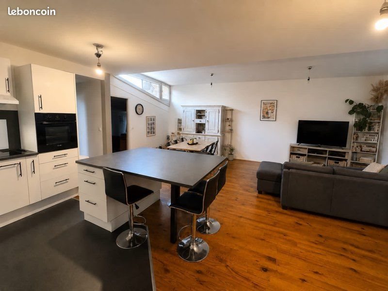 Appartement à vendre, 78m², Panissières