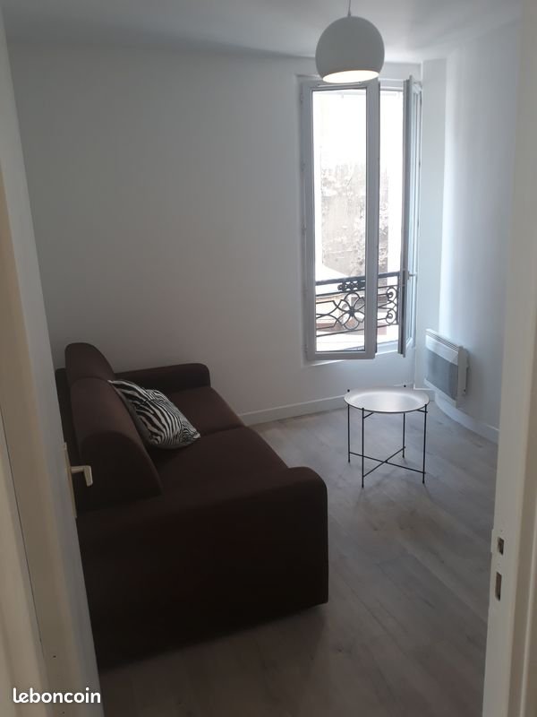 Appartement à louer, 22m², Paris 18ème