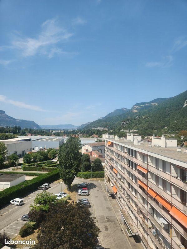 Appartement à louer, 71m², Saint-Egrève