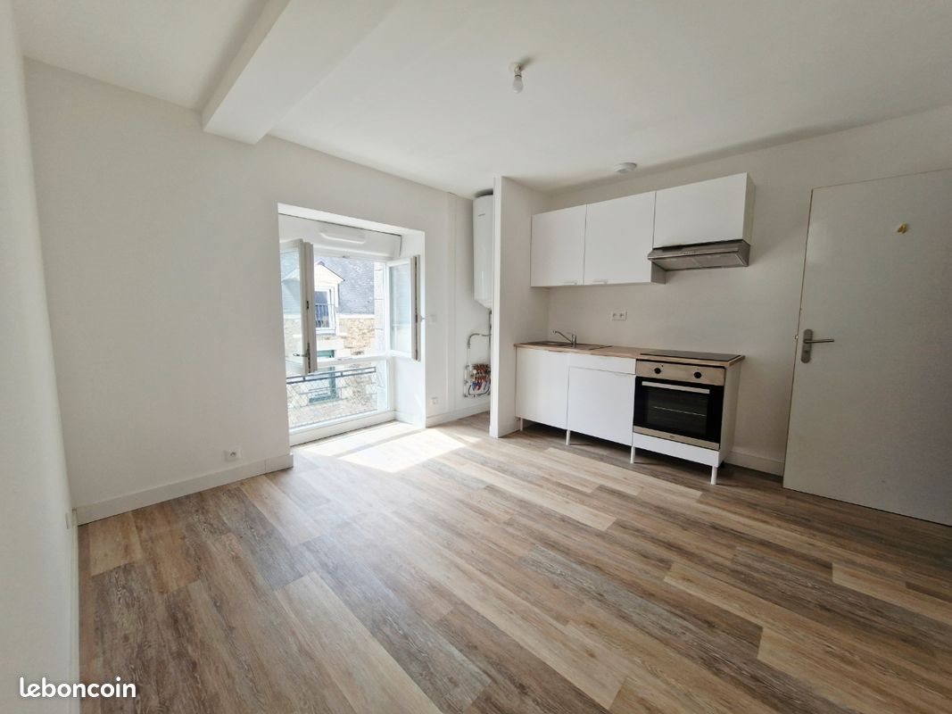 Appartement à louer, NaNm², Rohan