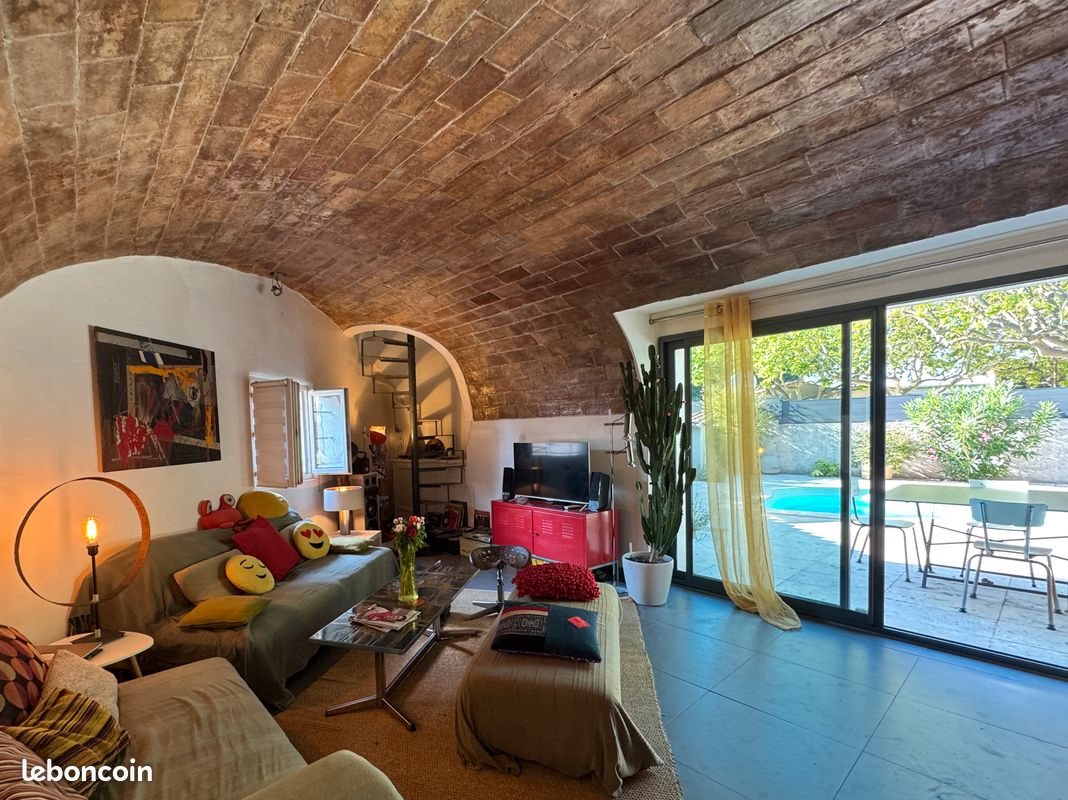 Maison à vendre, 120m², Saint-Martin-de-la-Brasque