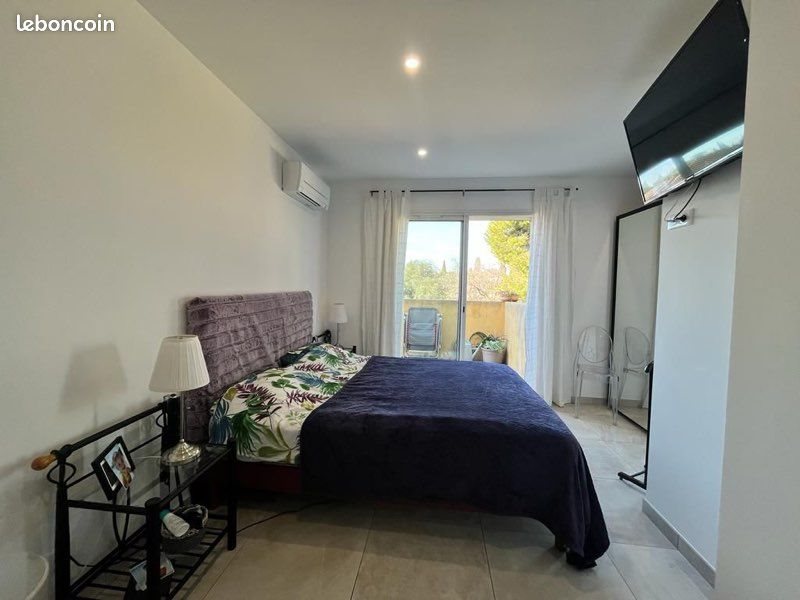 Appartement à louer, 74m², Sanary-sur-Mer