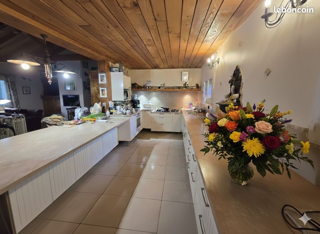 Maison à vendre, 200m², Peyrens