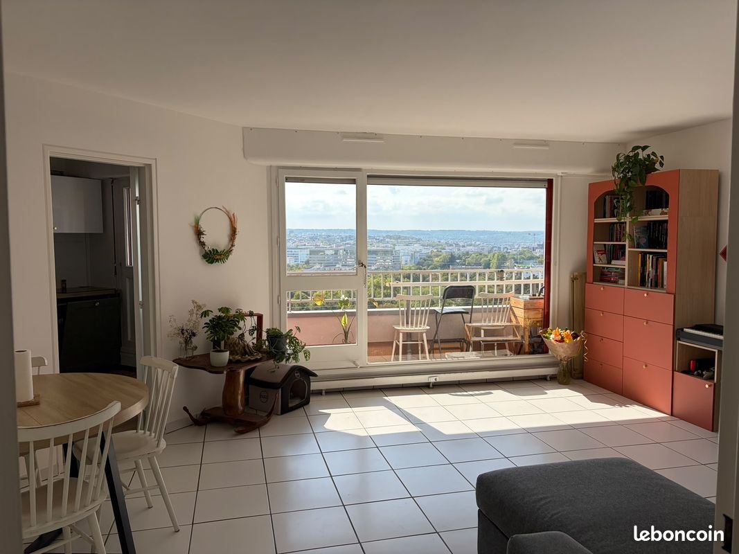 Appartement à louer, 82m², Nanterre