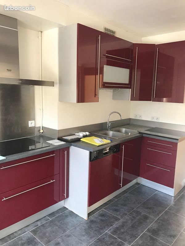 Appartement à louer, 76m², La Madeleine