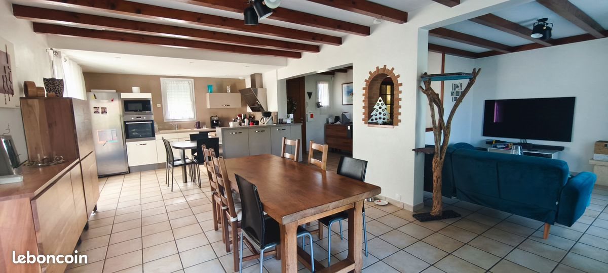 Maison à vendre, 118m², Montélier
