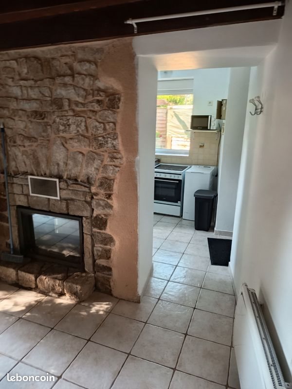 Maison à louer, 40m², Theix