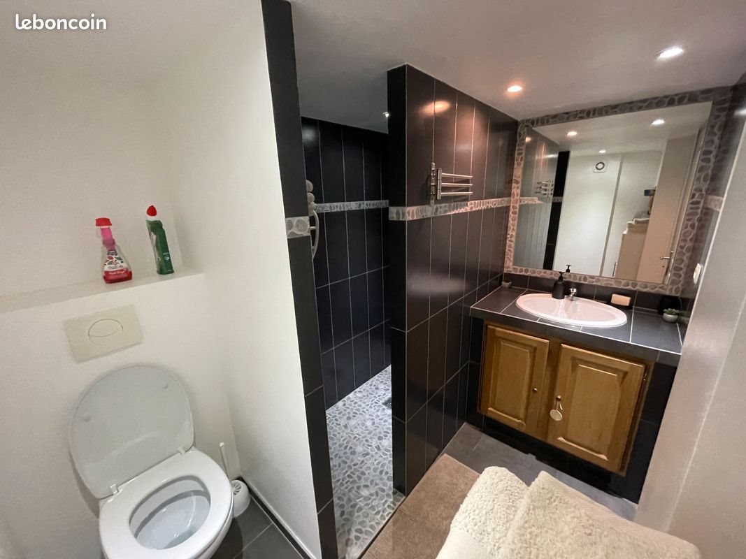 Appartement à louer, 58m², Vallauris